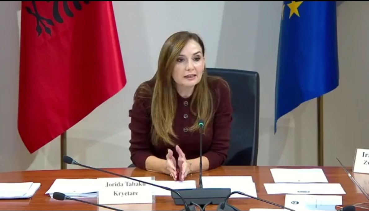 Deputetja Jorida Tabaku/Nuk mund të sillemi sikur asgjë s’ka ndodhur! Ministri i Brendshëm të raportojë për dhunën ndaj studentëve(VIDEO)