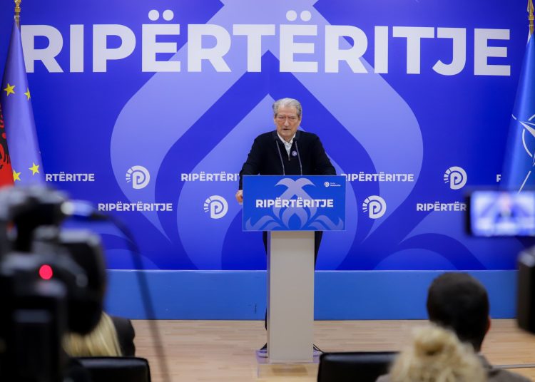Berisha kërkon dorëheqjen urgjente të Ramës: Qeveri tranzitore dhe zgjedhje të lira për të dalë nga kriza